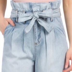 Blank NYC Womens Size 25 Light Wash‎ High Rise Paper Bag Waist Jeans NWOT